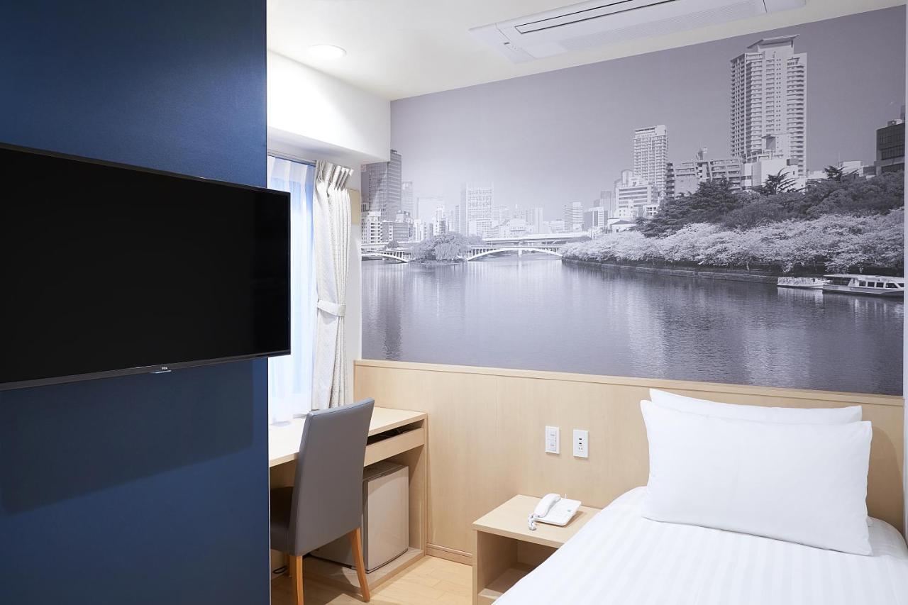 Travelodge Honmachi Osaka Exterior photo